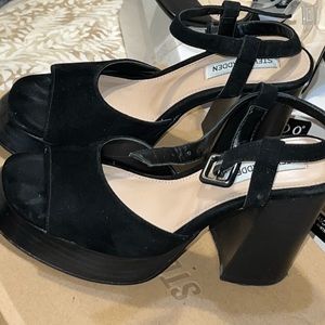 Steve Madden black suede heels